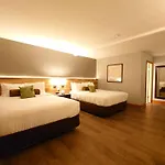 Timberland Inn