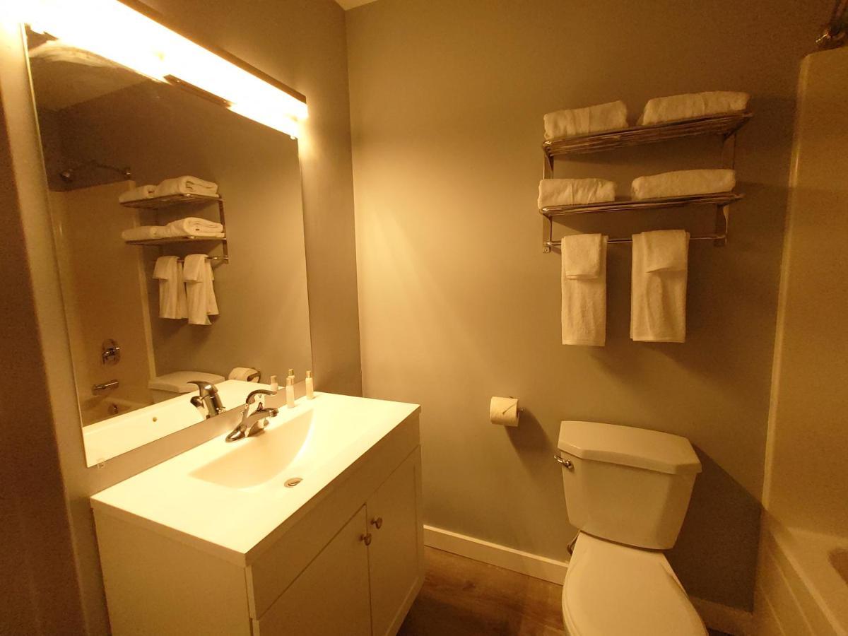 Hotel Traveler's