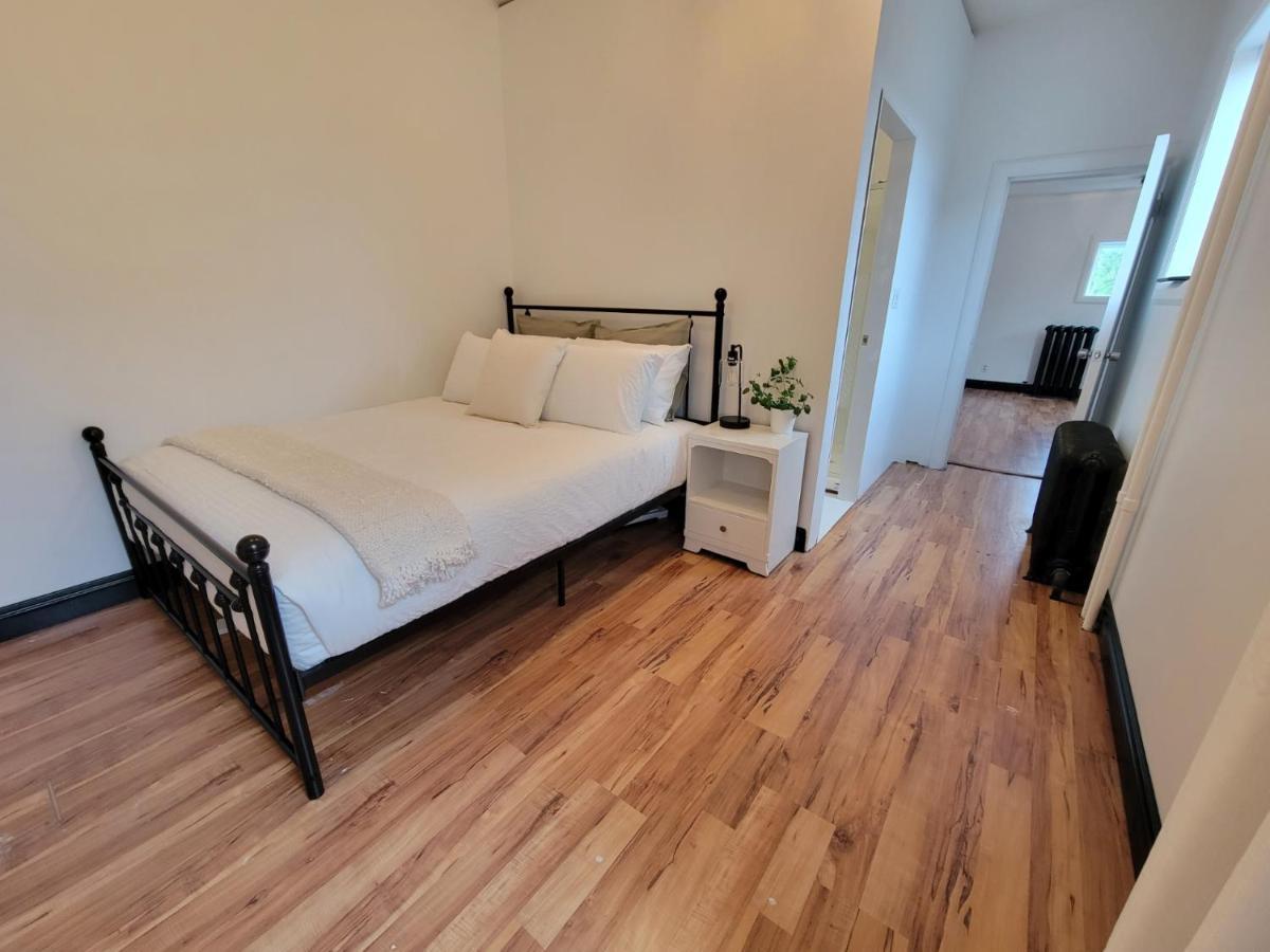 Apartment Stone House Kenora